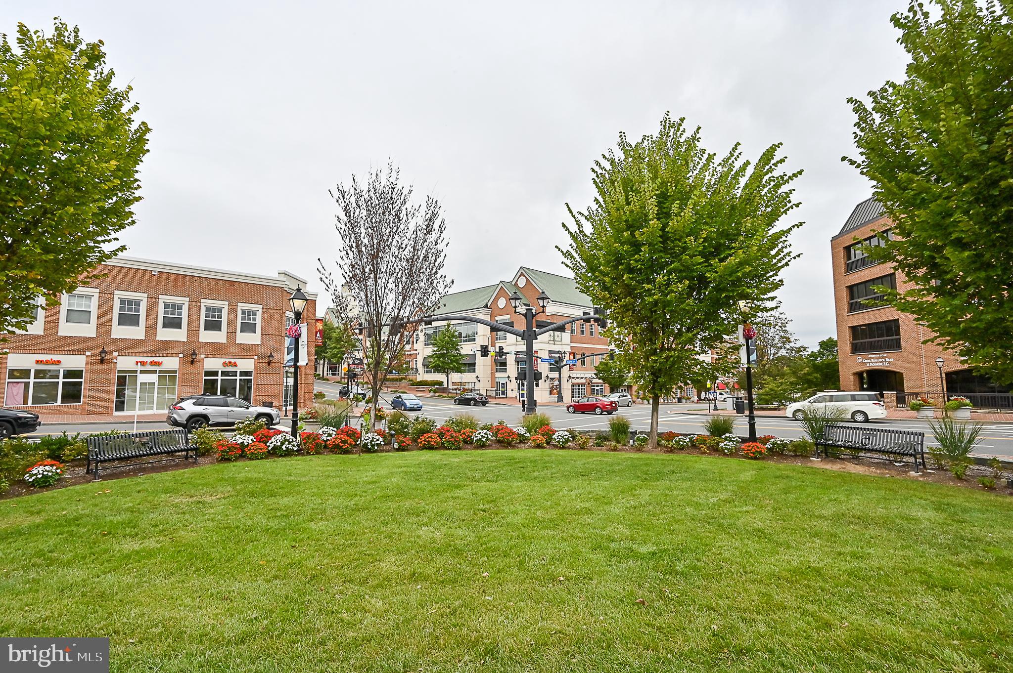 10611 Royal Mews