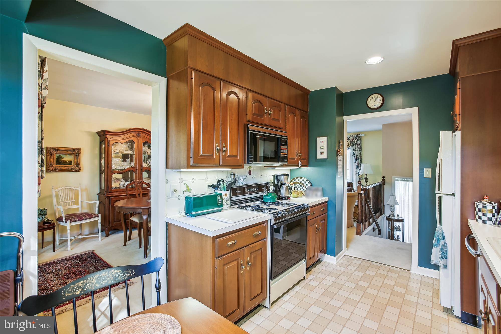 3535 Country Hill Dr
