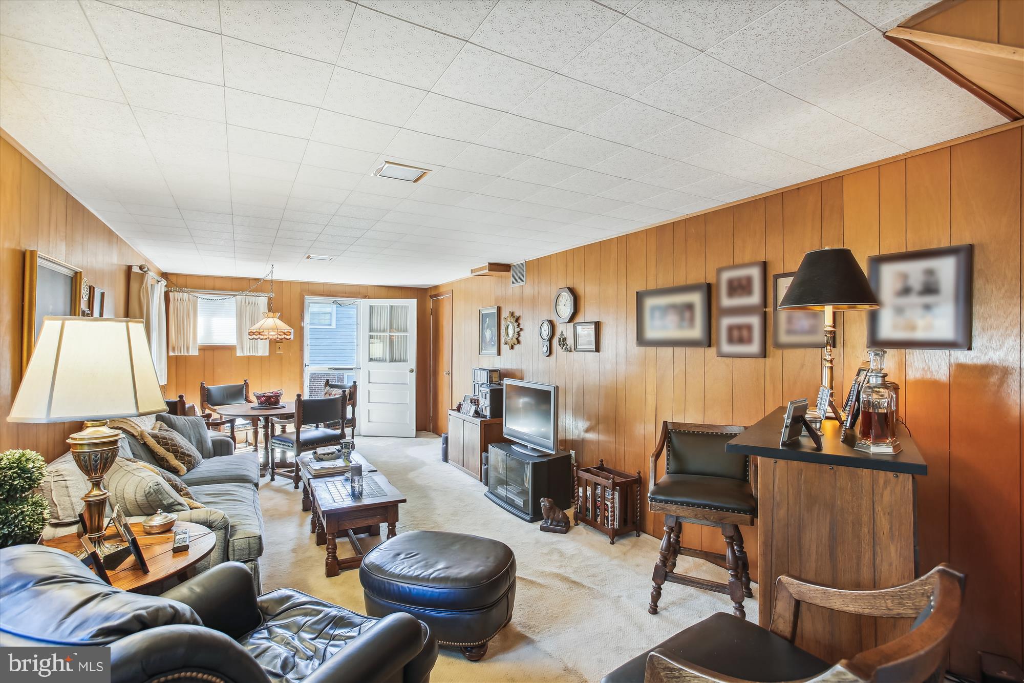 3535 Country Hill Dr