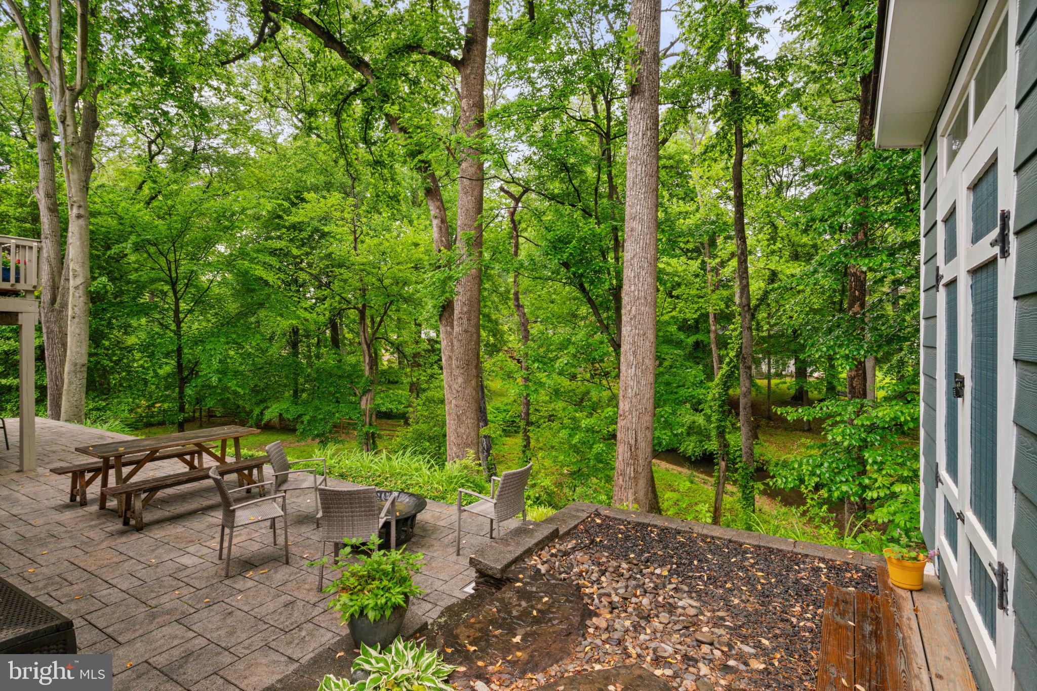 10124 Spring Lake Ter