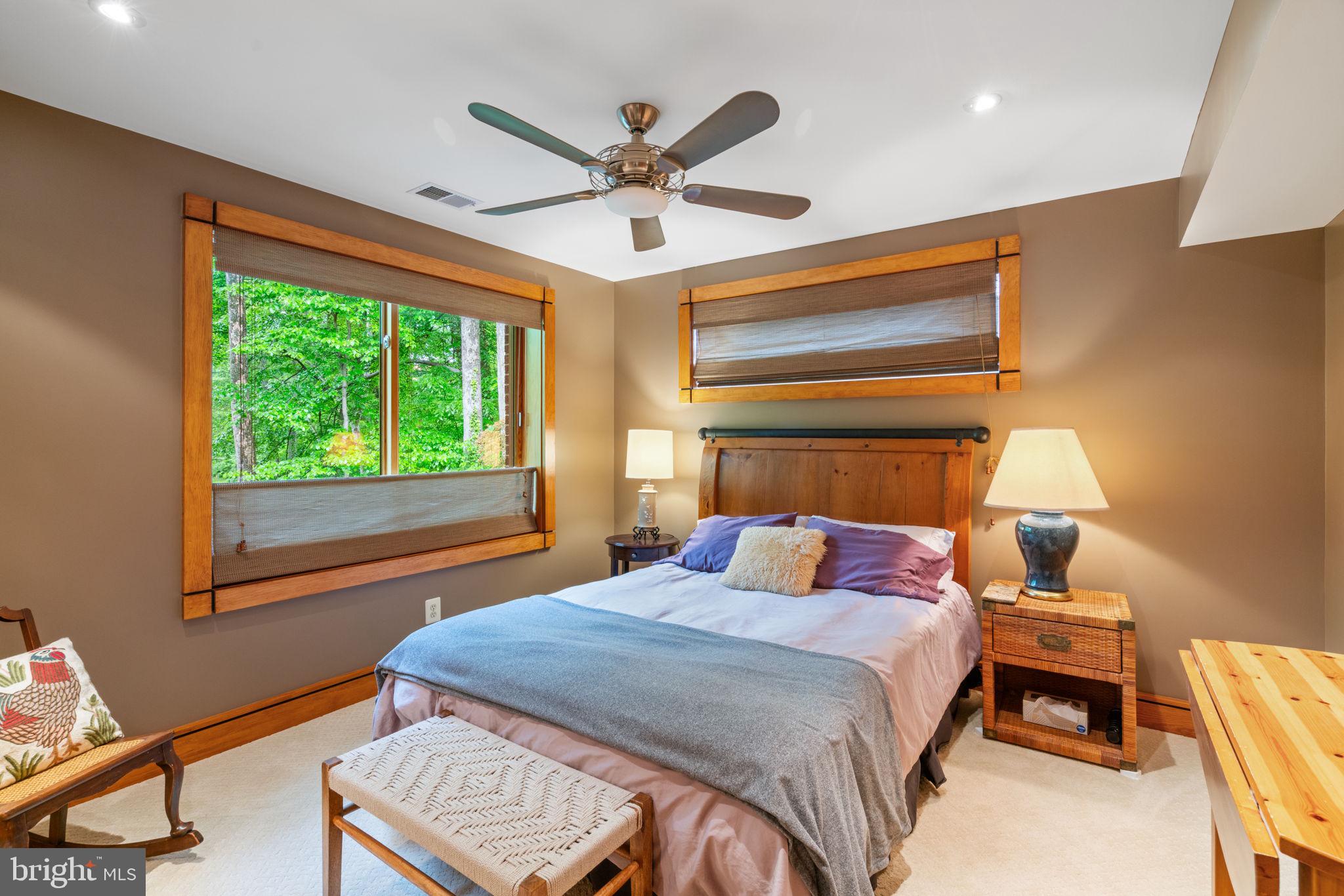 10124 Spring Lake Ter