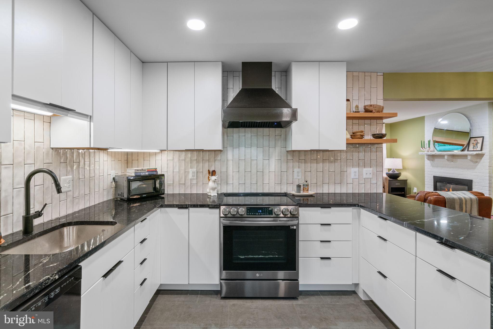 10124 Spring Lake Ter