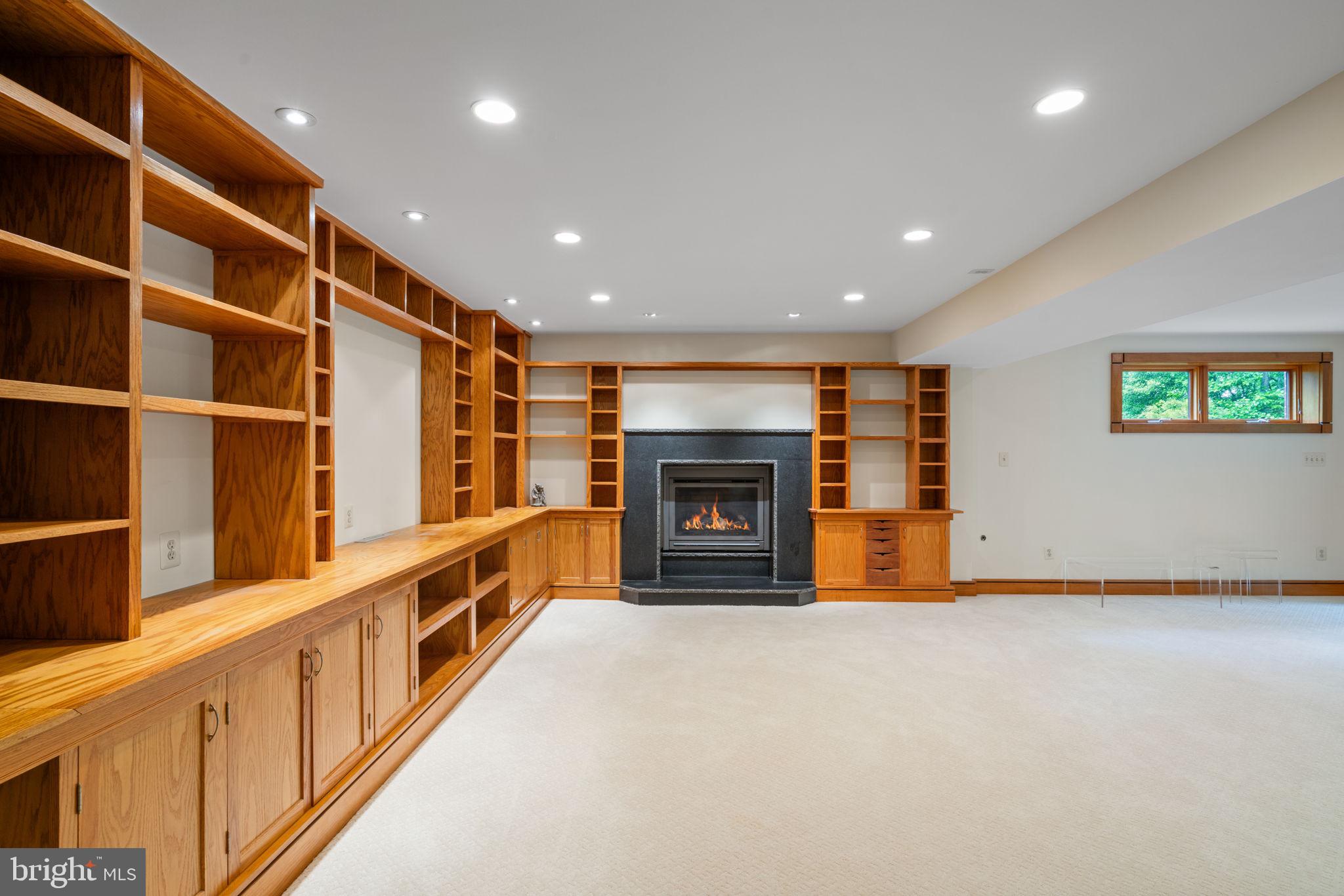 10124 Spring Lake Ter