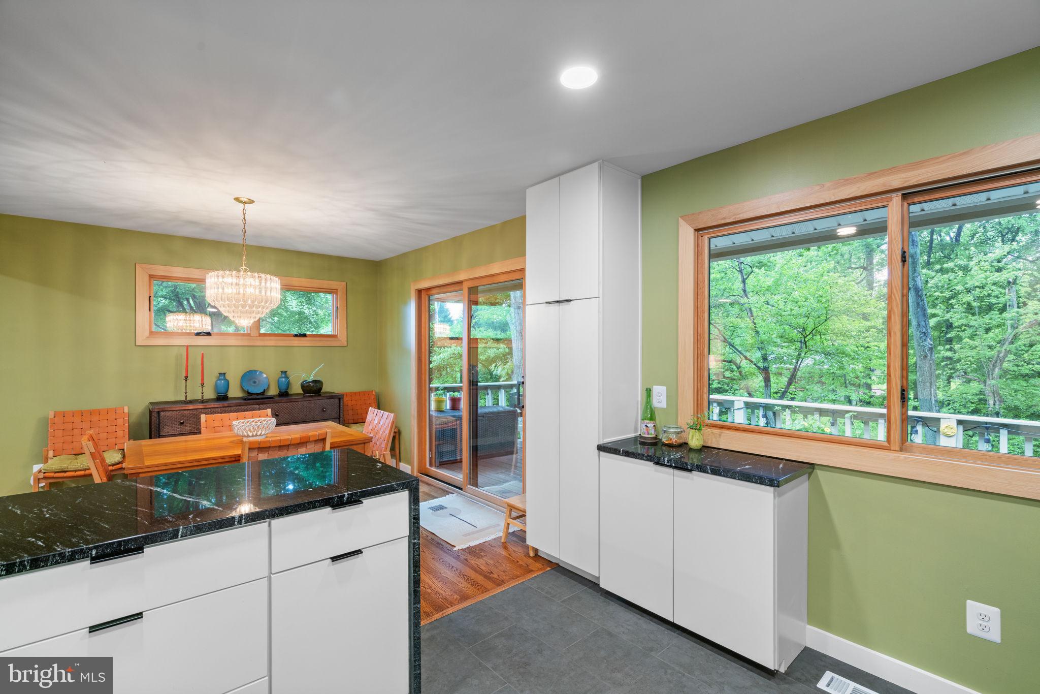 10124 Spring Lake Ter