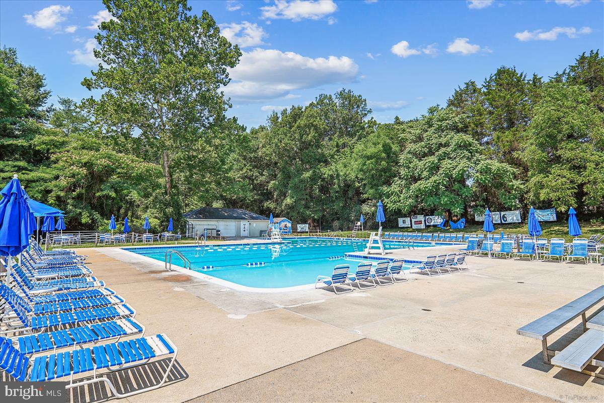3605 Colony Rd