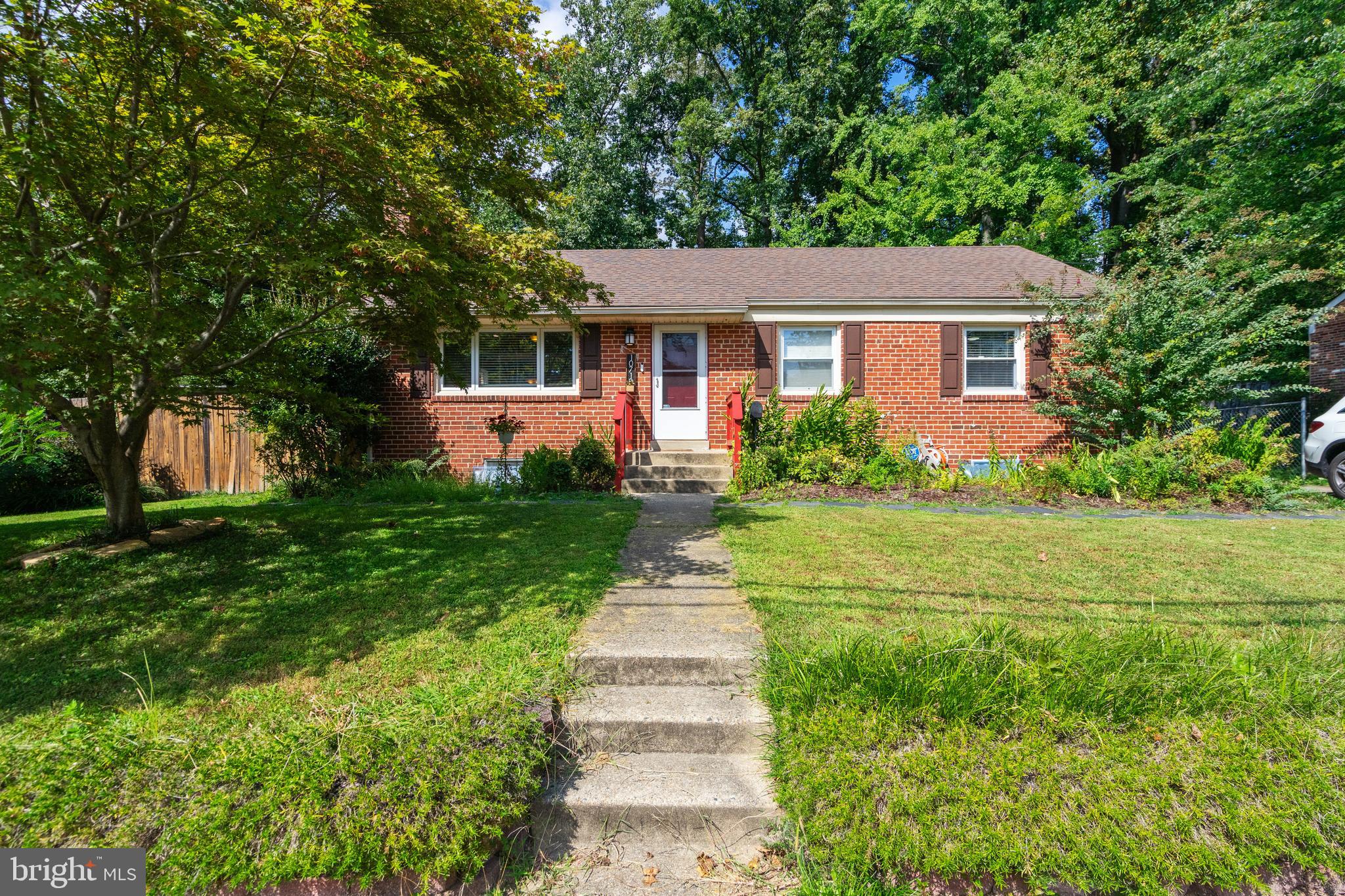 10718 Joyce Dr