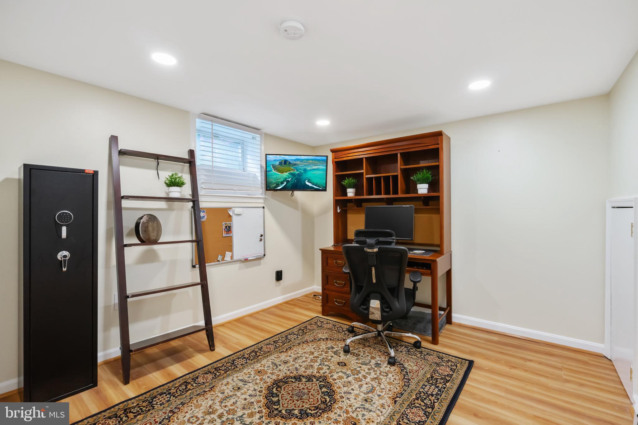 10718 Joyce Dr