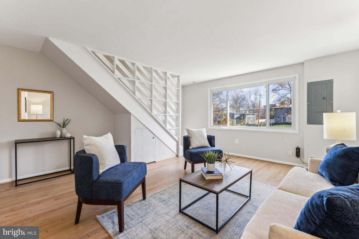 4210 Allison Cir