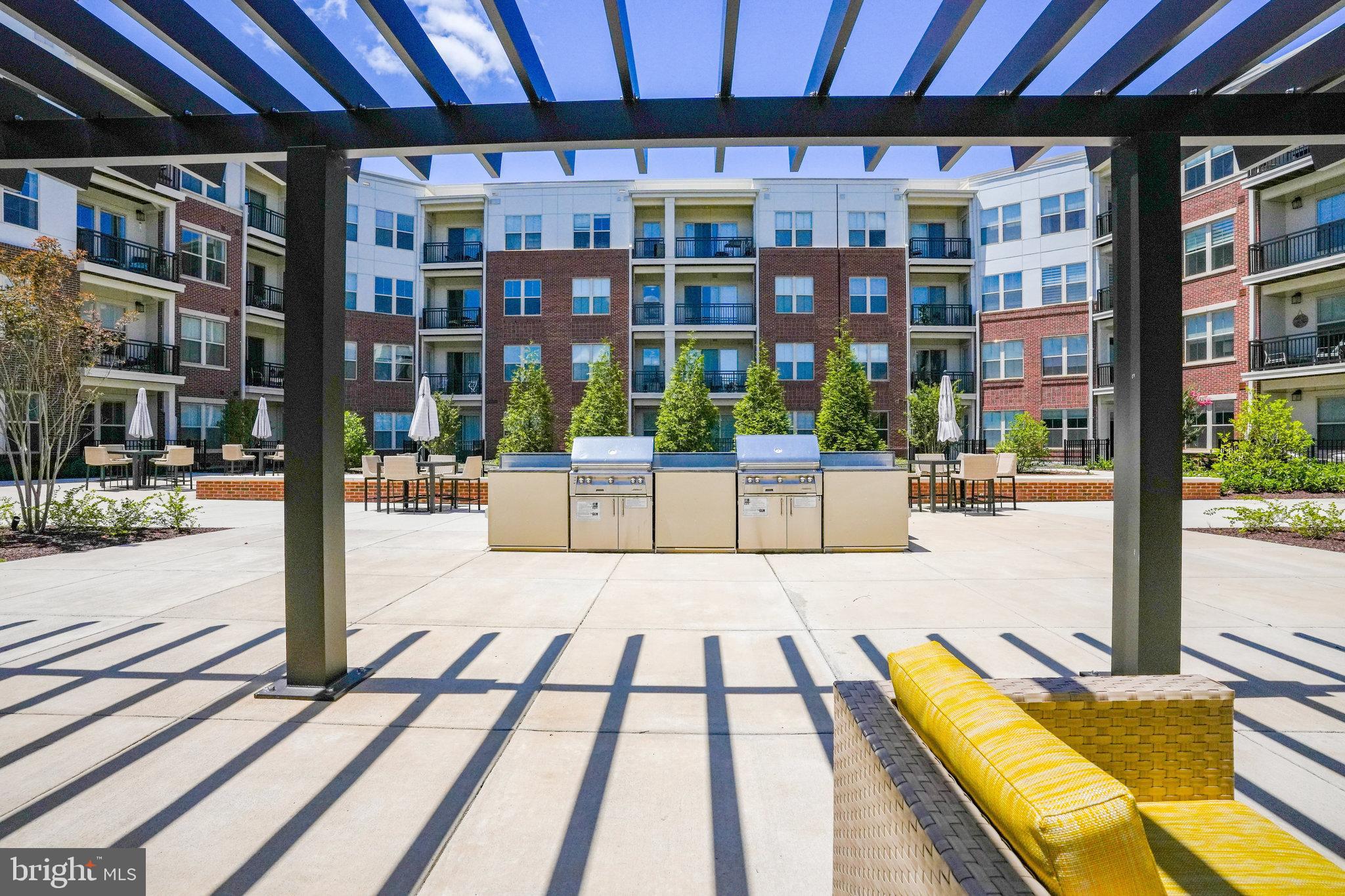 10755 Fairgrounds Dr #218