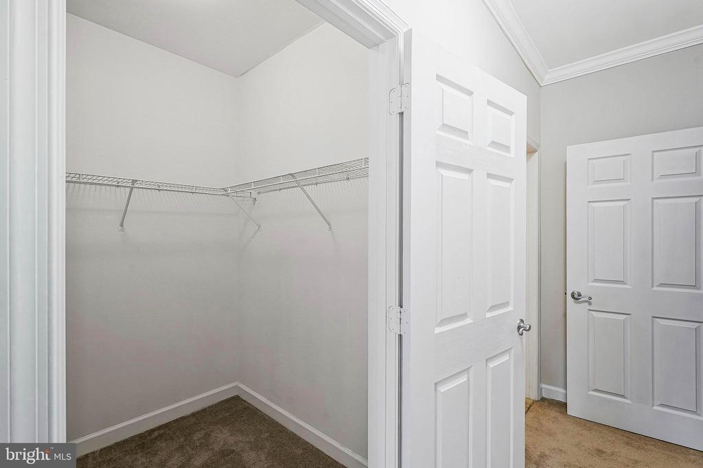 10328 Sager Ave #407