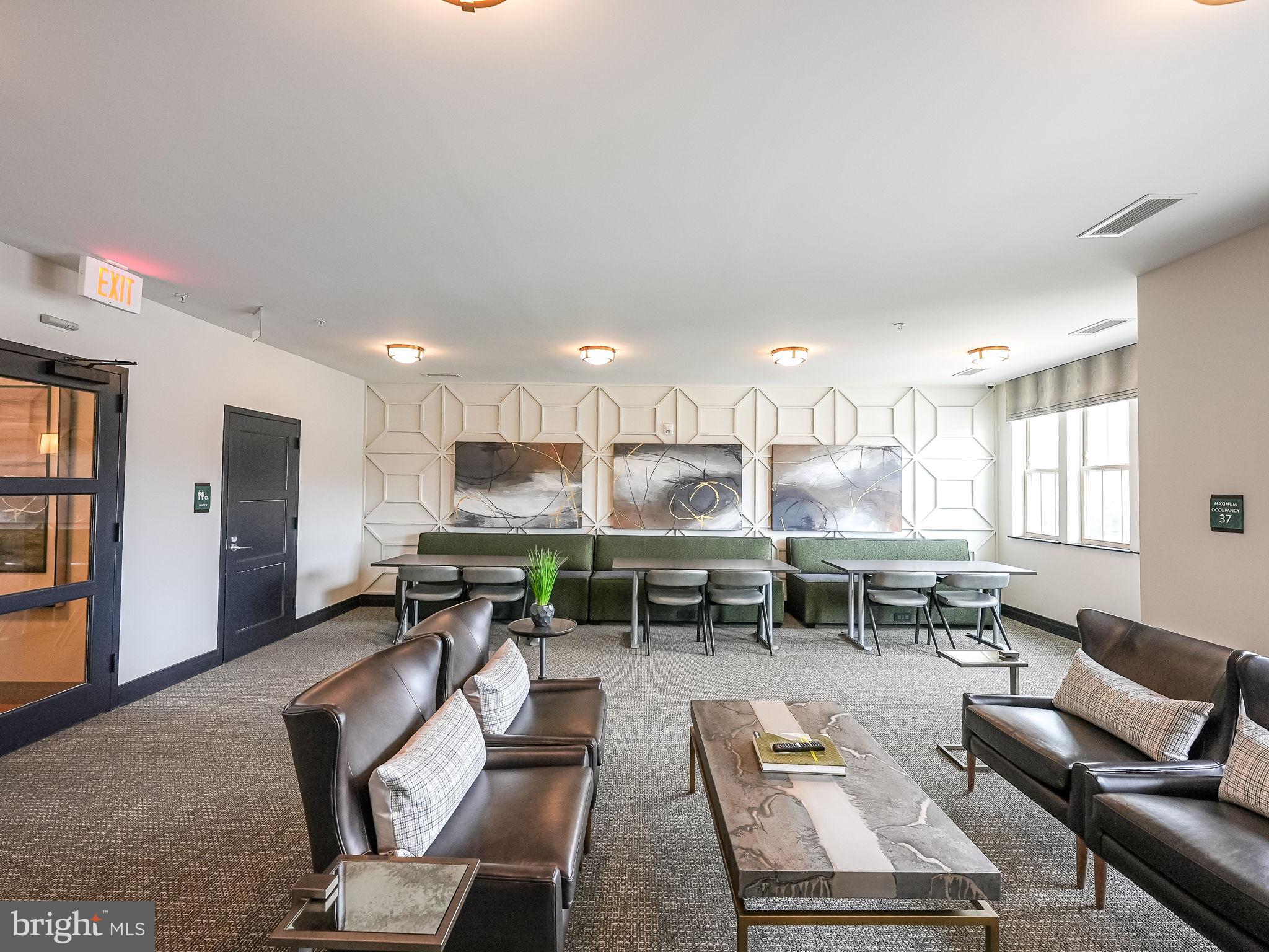 10755 Fairgrounds Dr #111