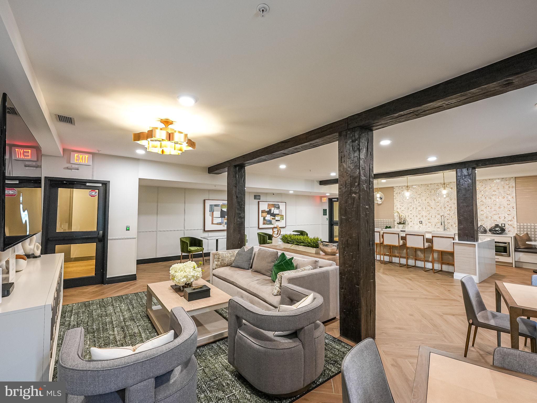 10755 Fairgrounds Dr #111