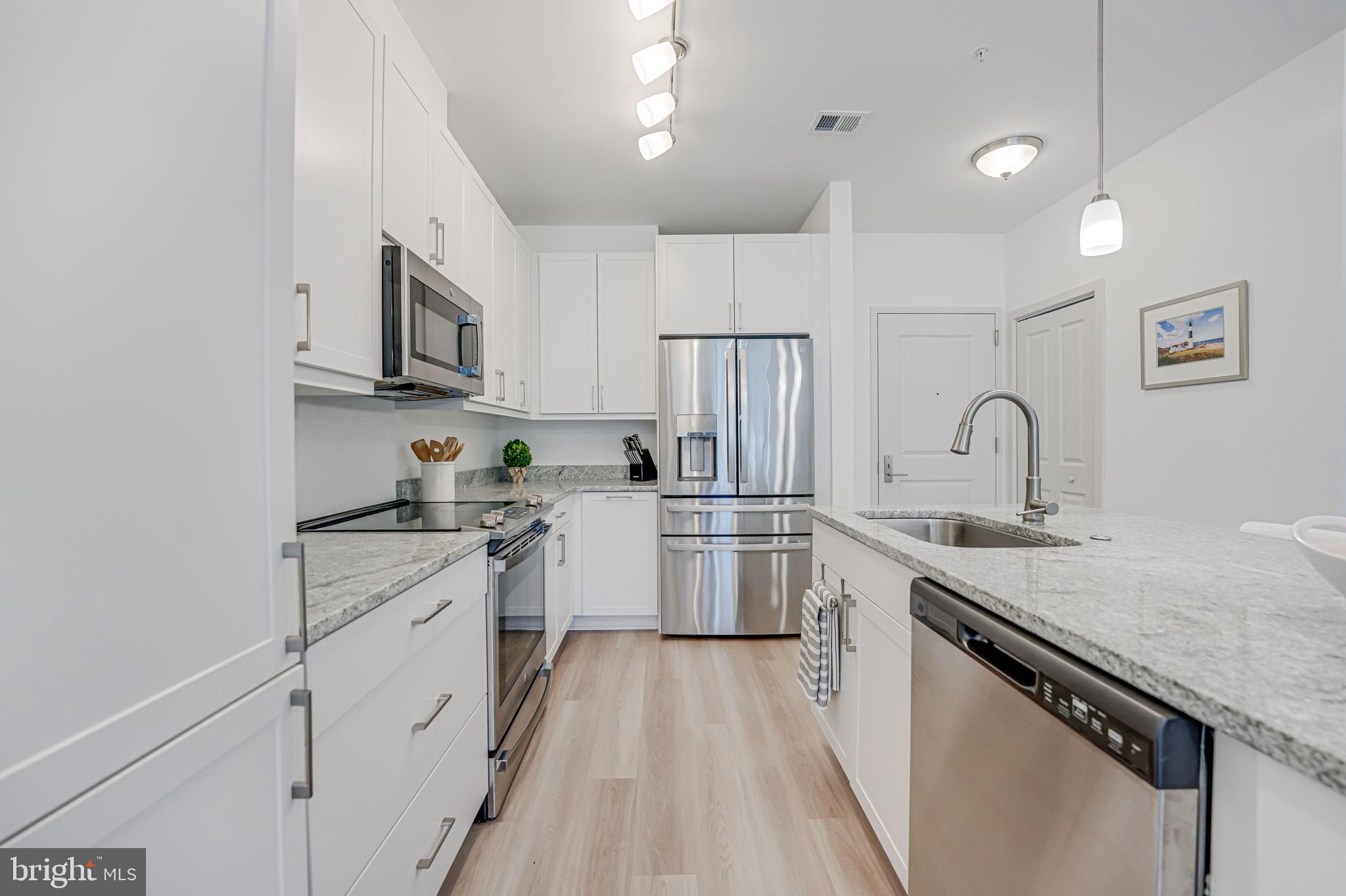 10755 Fairgrounds Dr #111