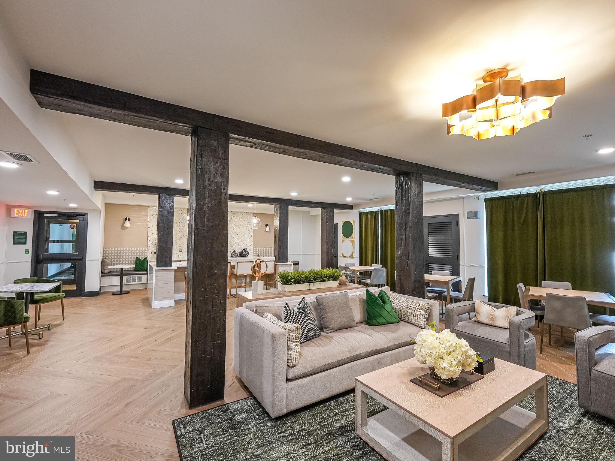 10755 Fairgrounds Dr #111