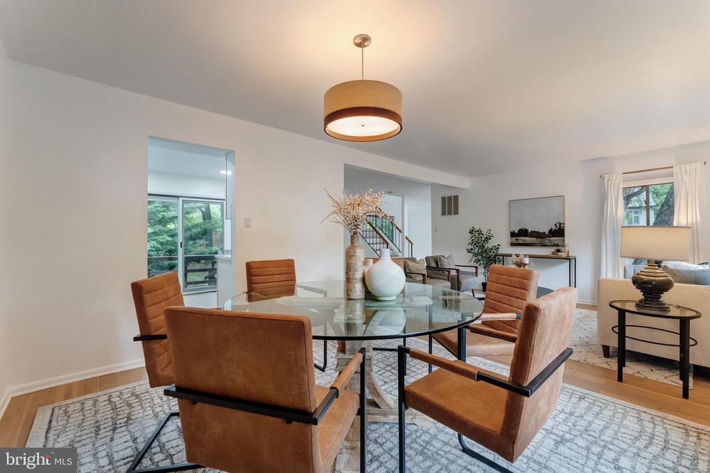 3607 Devilwood Ct