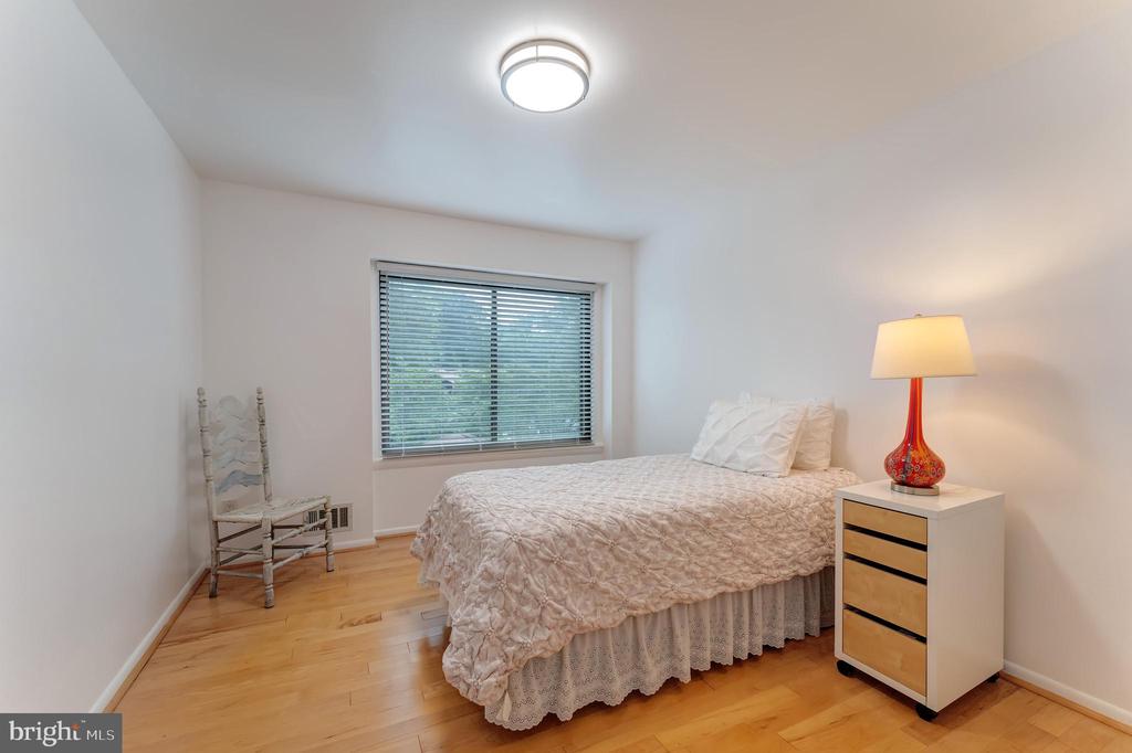 3607 Devilwood Ct