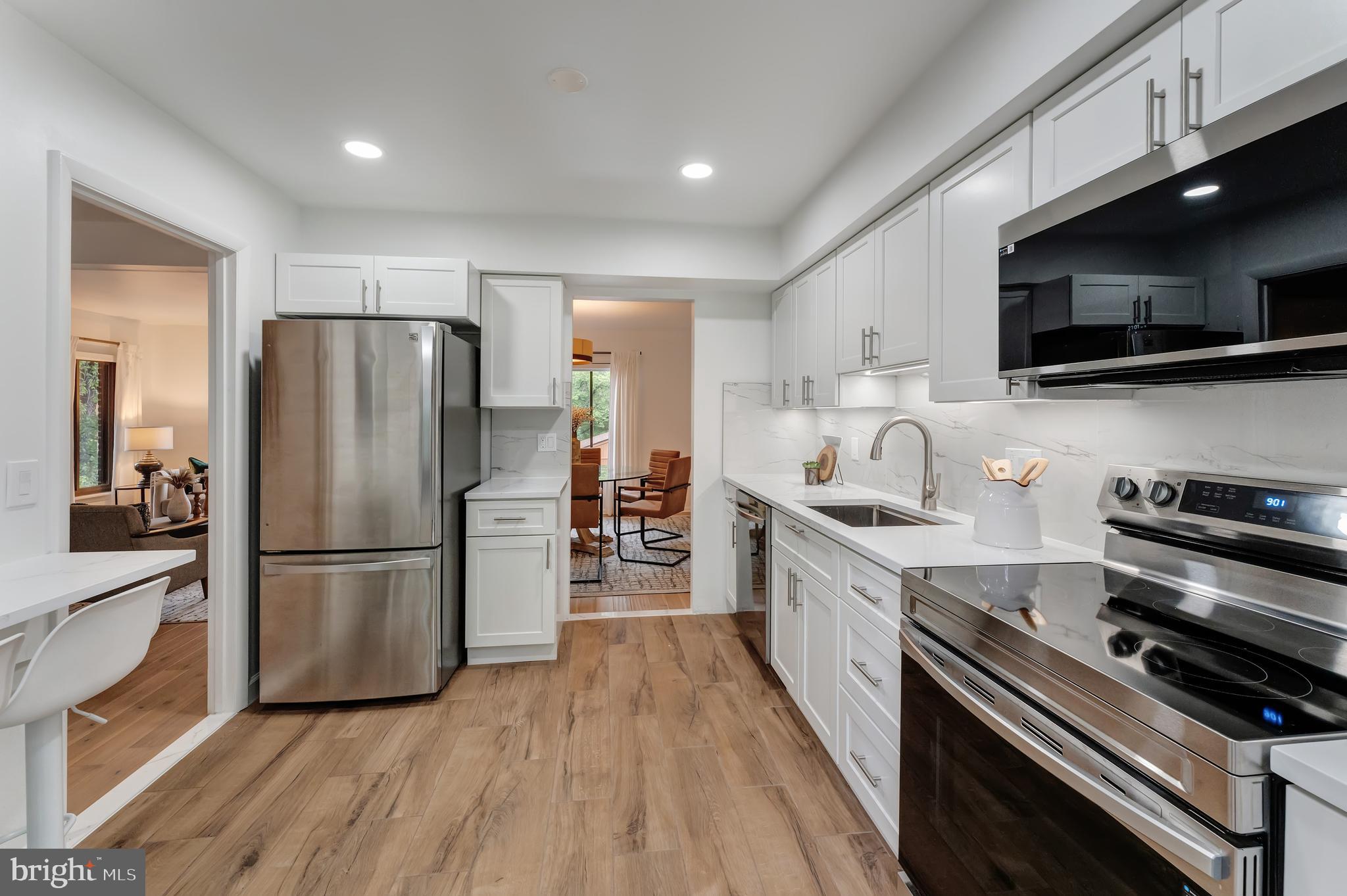 3607 Devilwood Ct