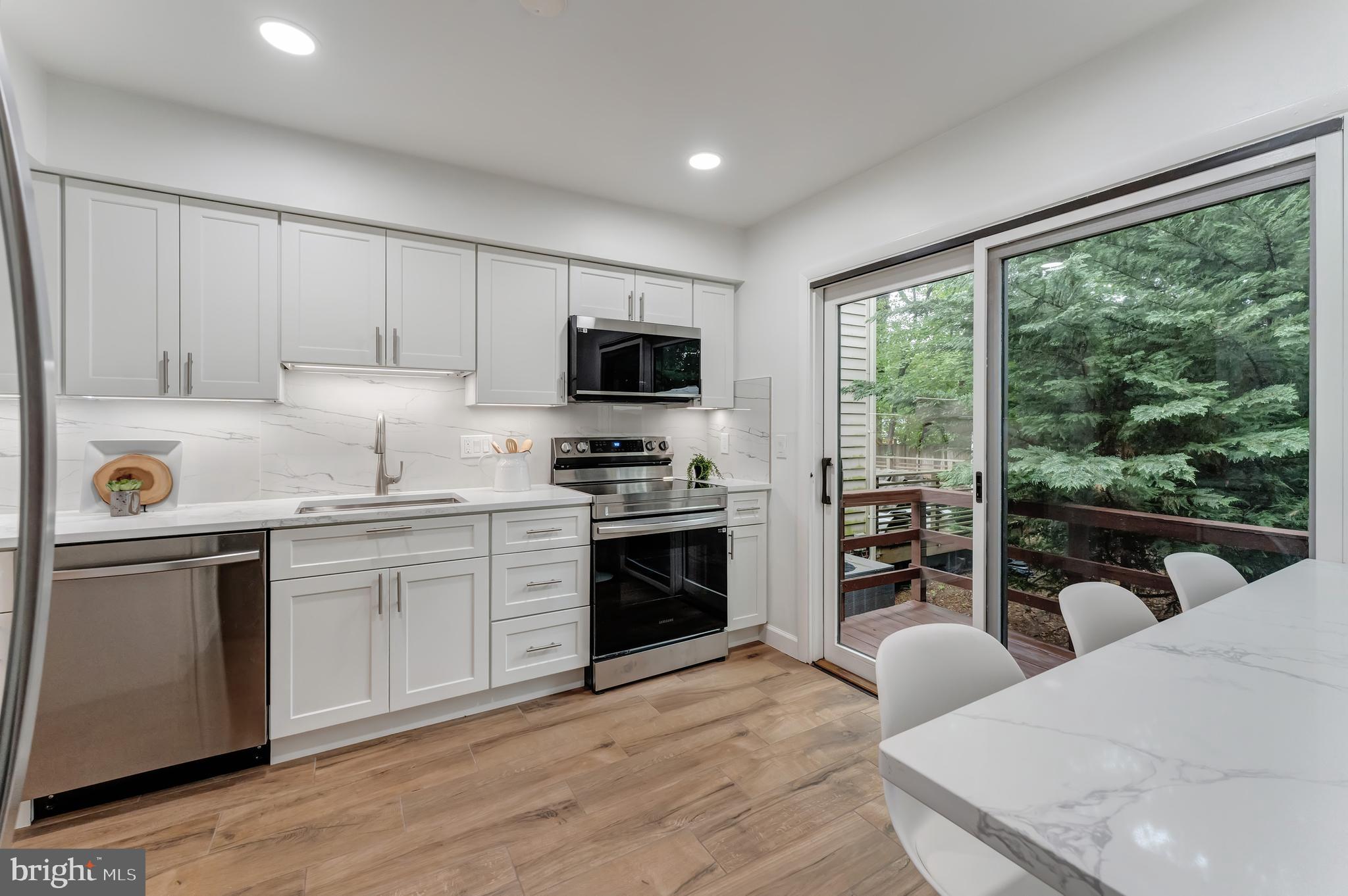 3607 Devilwood Ct
