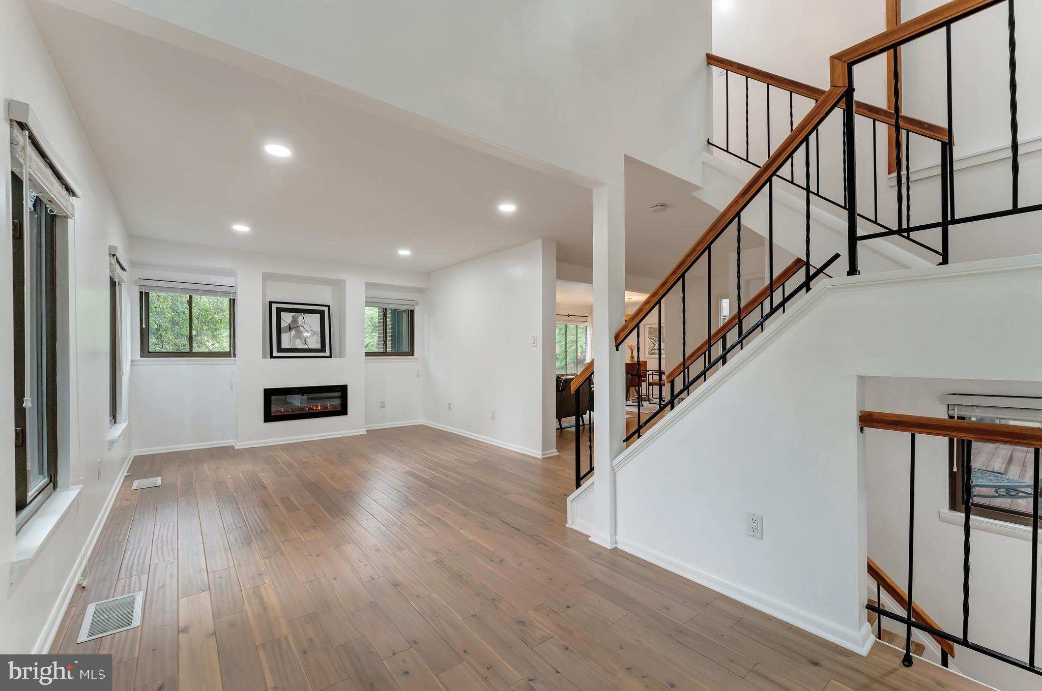 3607 Devilwood Ct