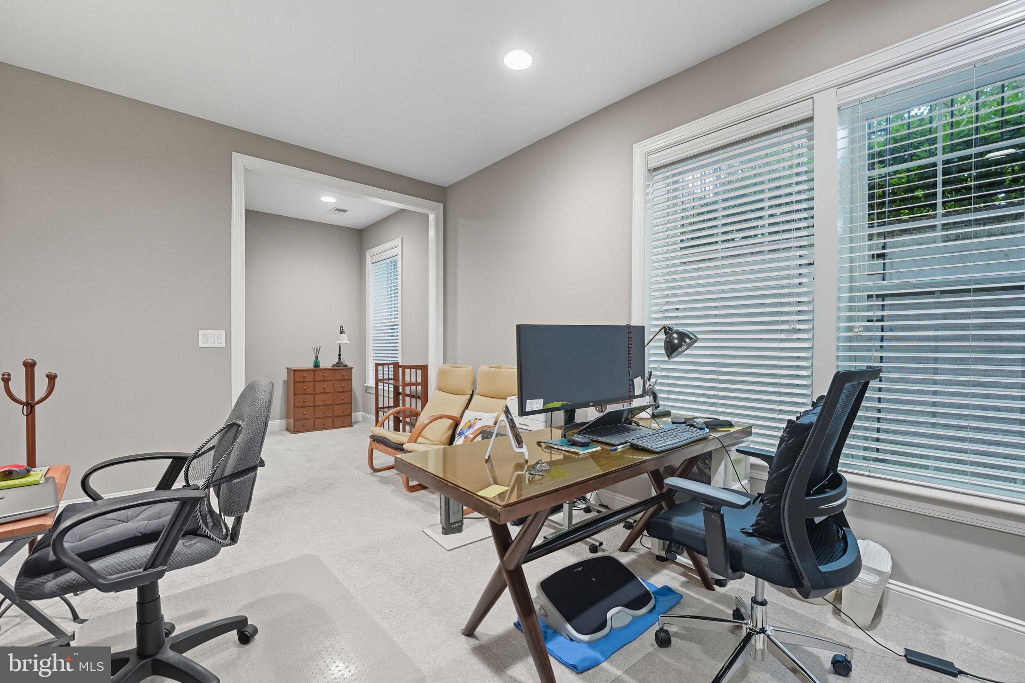 4316 CHAIN BRIDGE ROAD