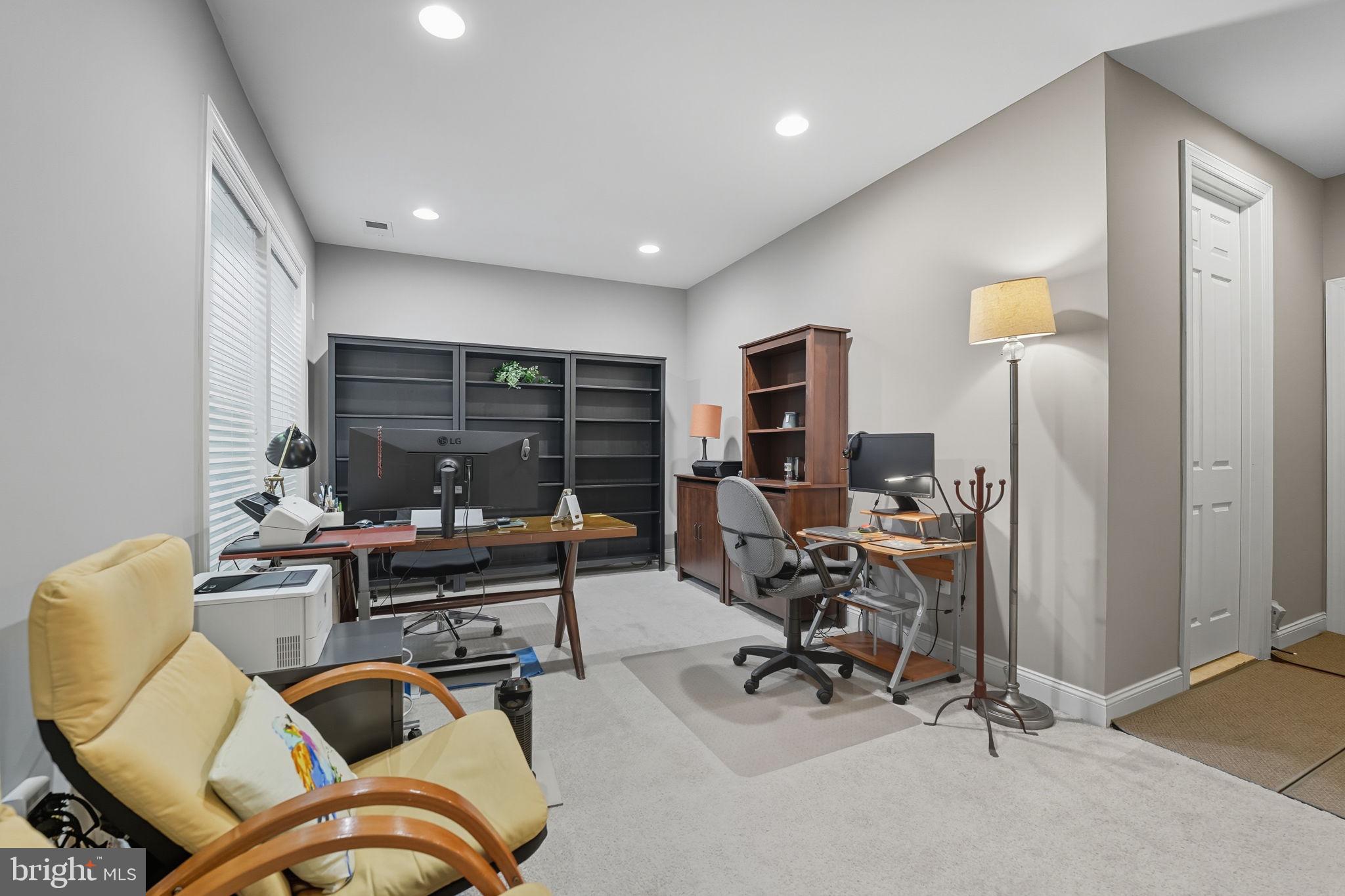 4316 CHAIN BRIDGE ROAD