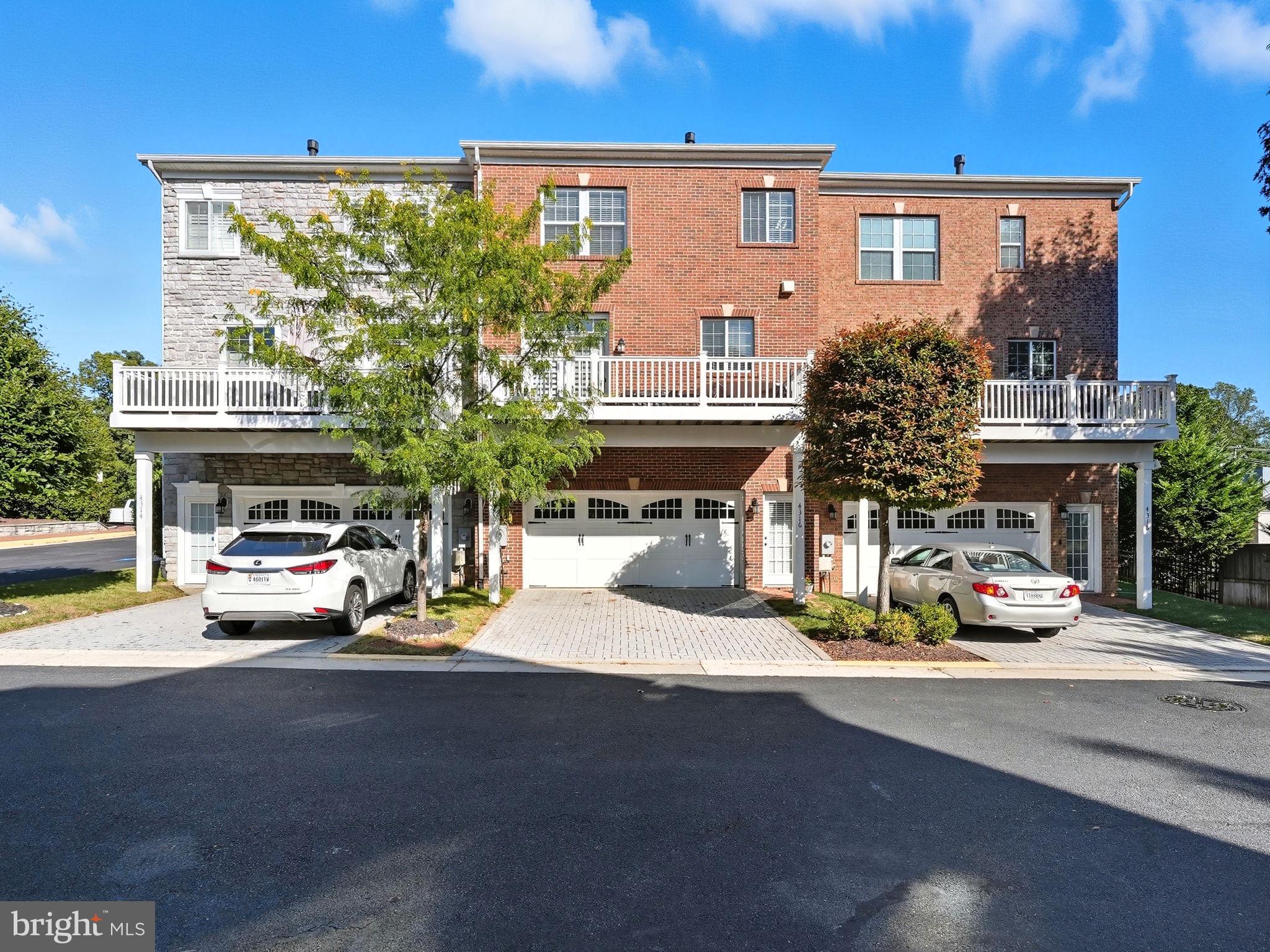 4316 CHAIN BRIDGE ROAD