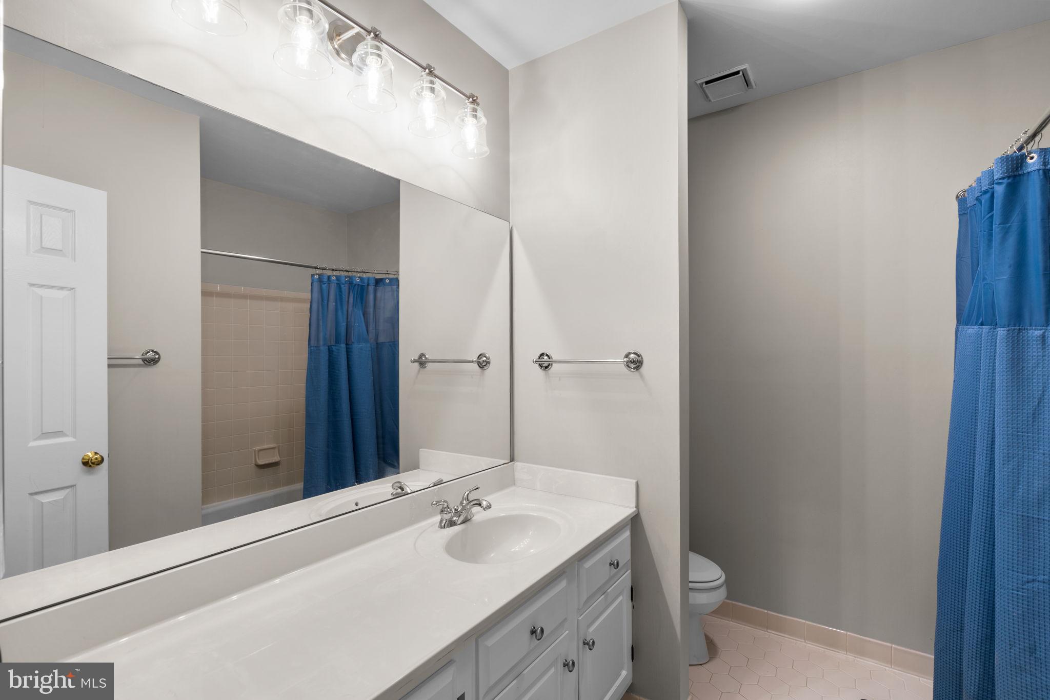 10241 ASPEN WILLOW DRIVE