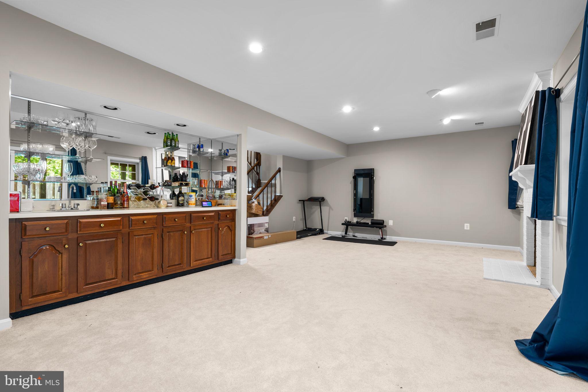 10241 ASPEN WILLOW DRIVE