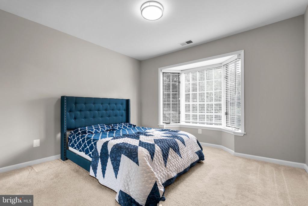 10241 ASPEN WILLOW DRIVE