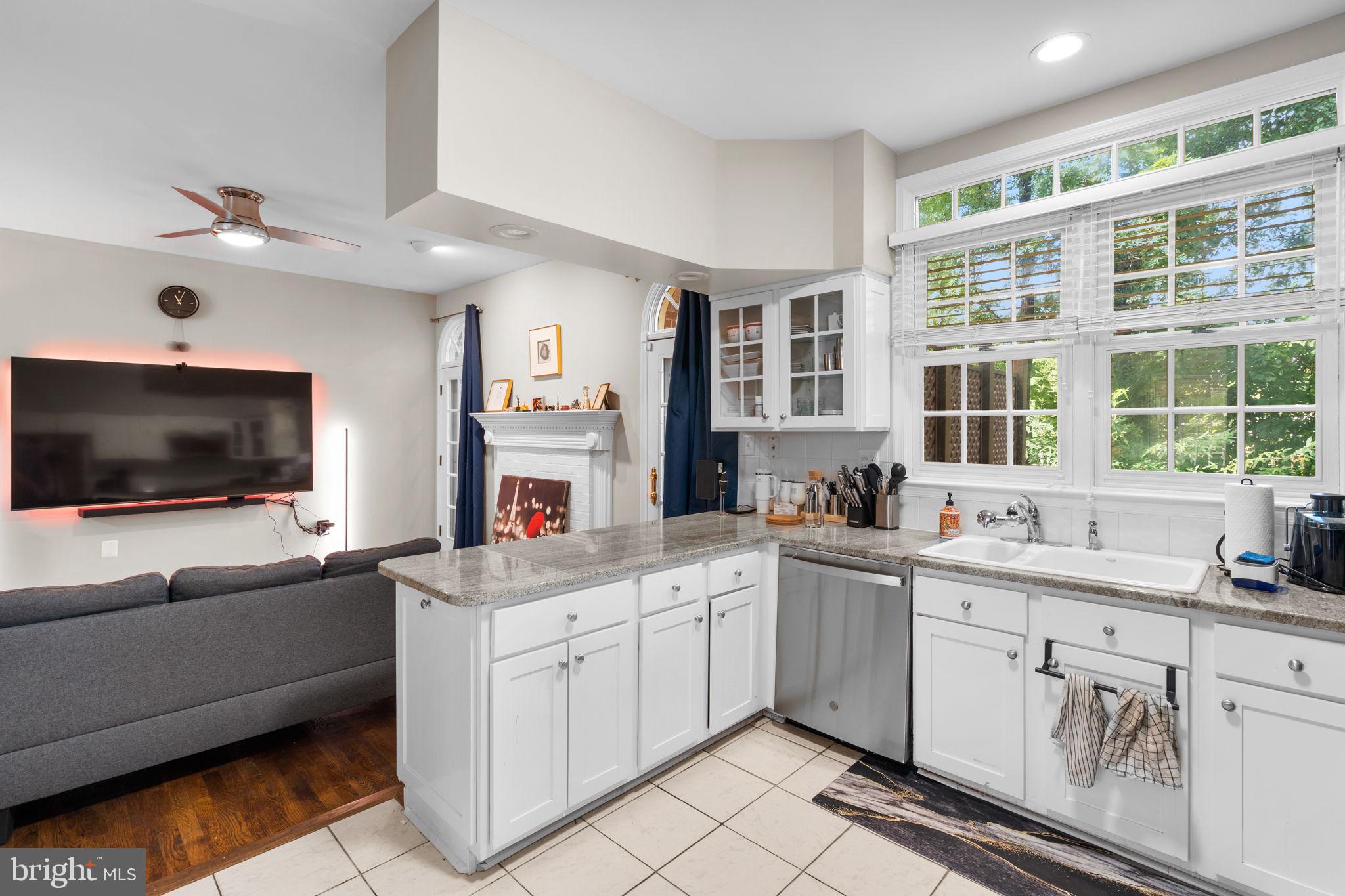 10241 ASPEN WILLOW DRIVE