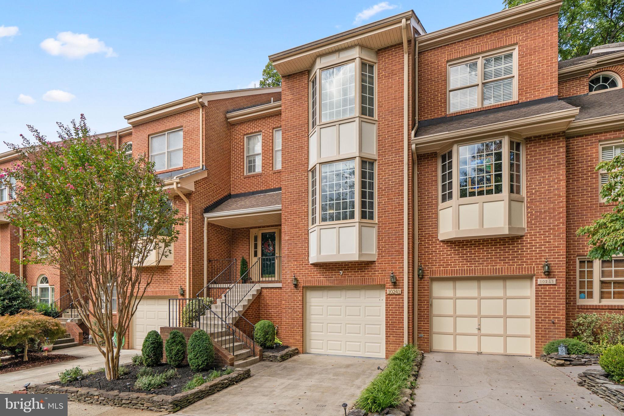 10241 ASPEN WILLOW DRIVE