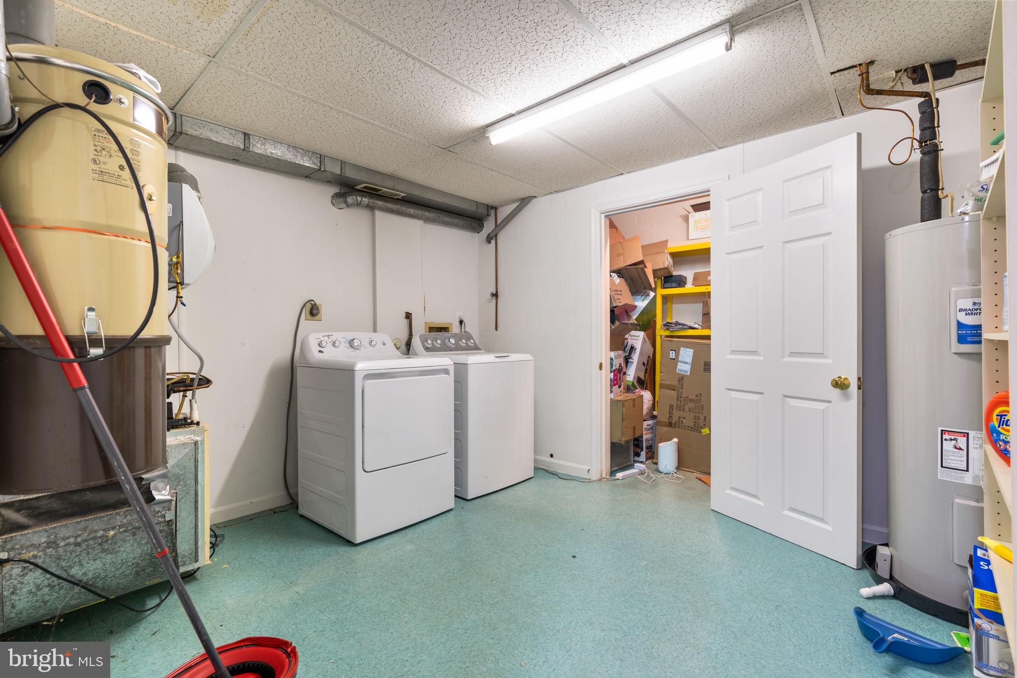 10241 ASPEN WILLOW DRIVE