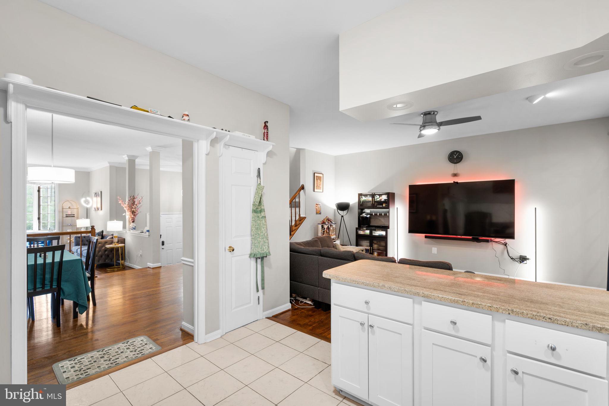 10241 ASPEN WILLOW DRIVE