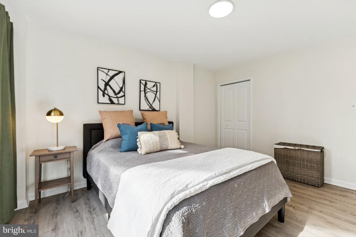 10570 MAIN STREET 202