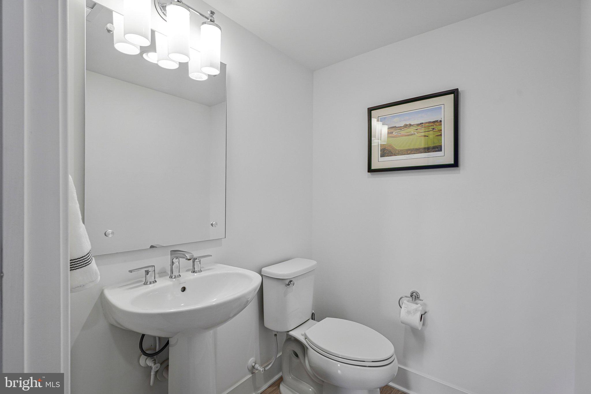 3548 SUTTON HEIGHTS CIRCLE