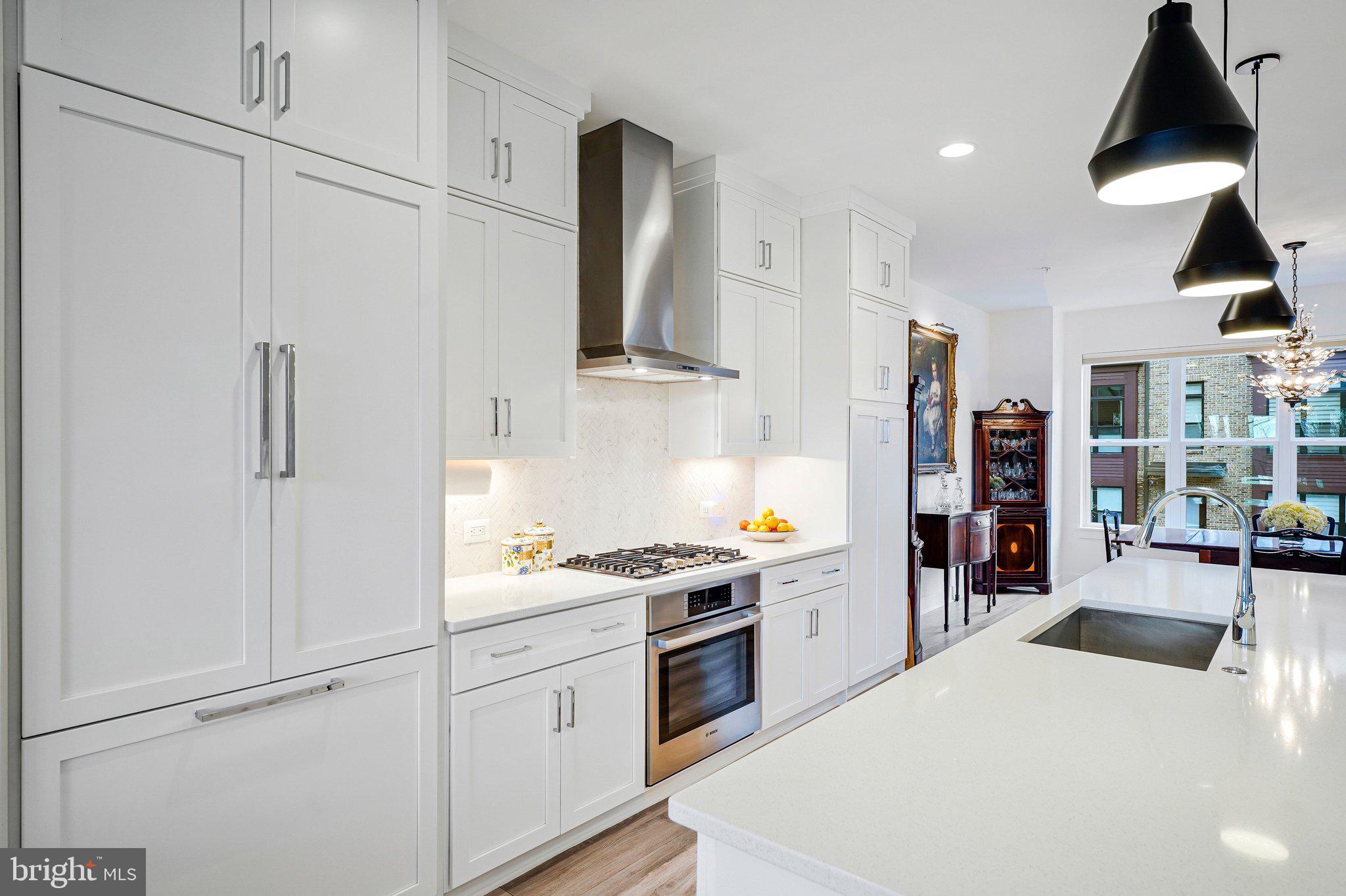 3548 SUTTON HEIGHTS CIRCLE