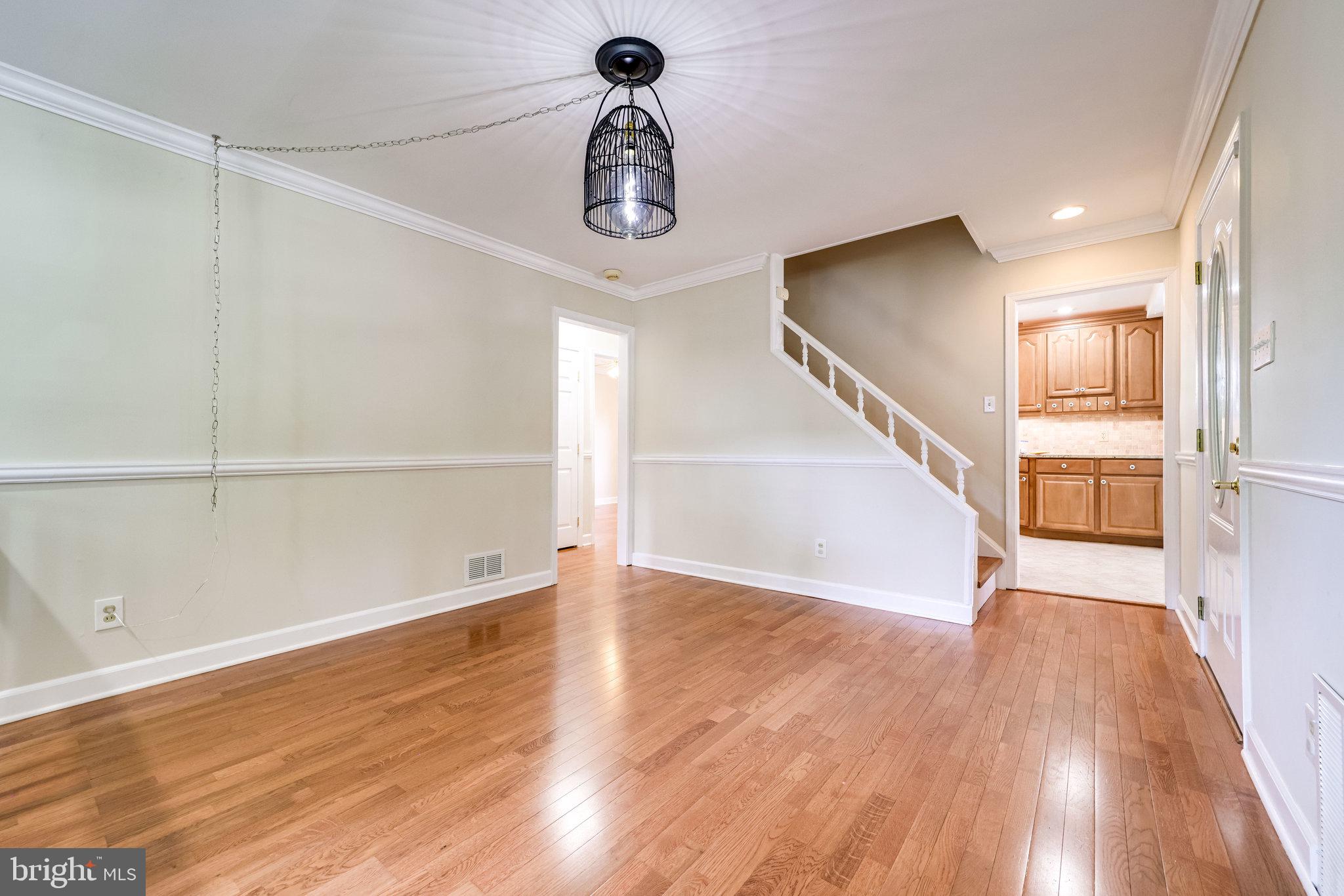 4038 MAPLE STREET