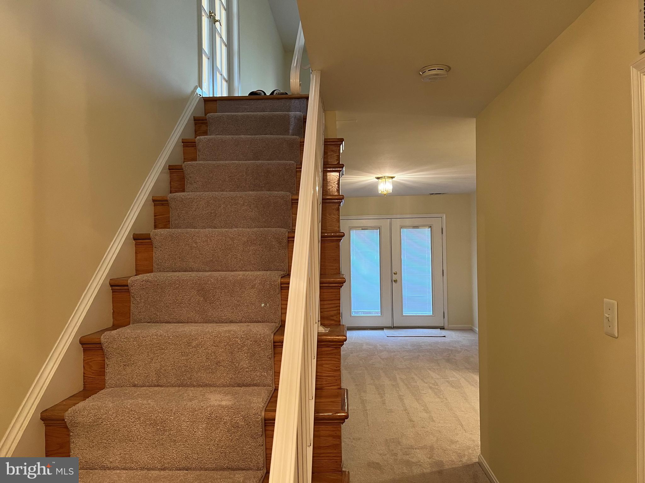 3225 DUNSTER COURT