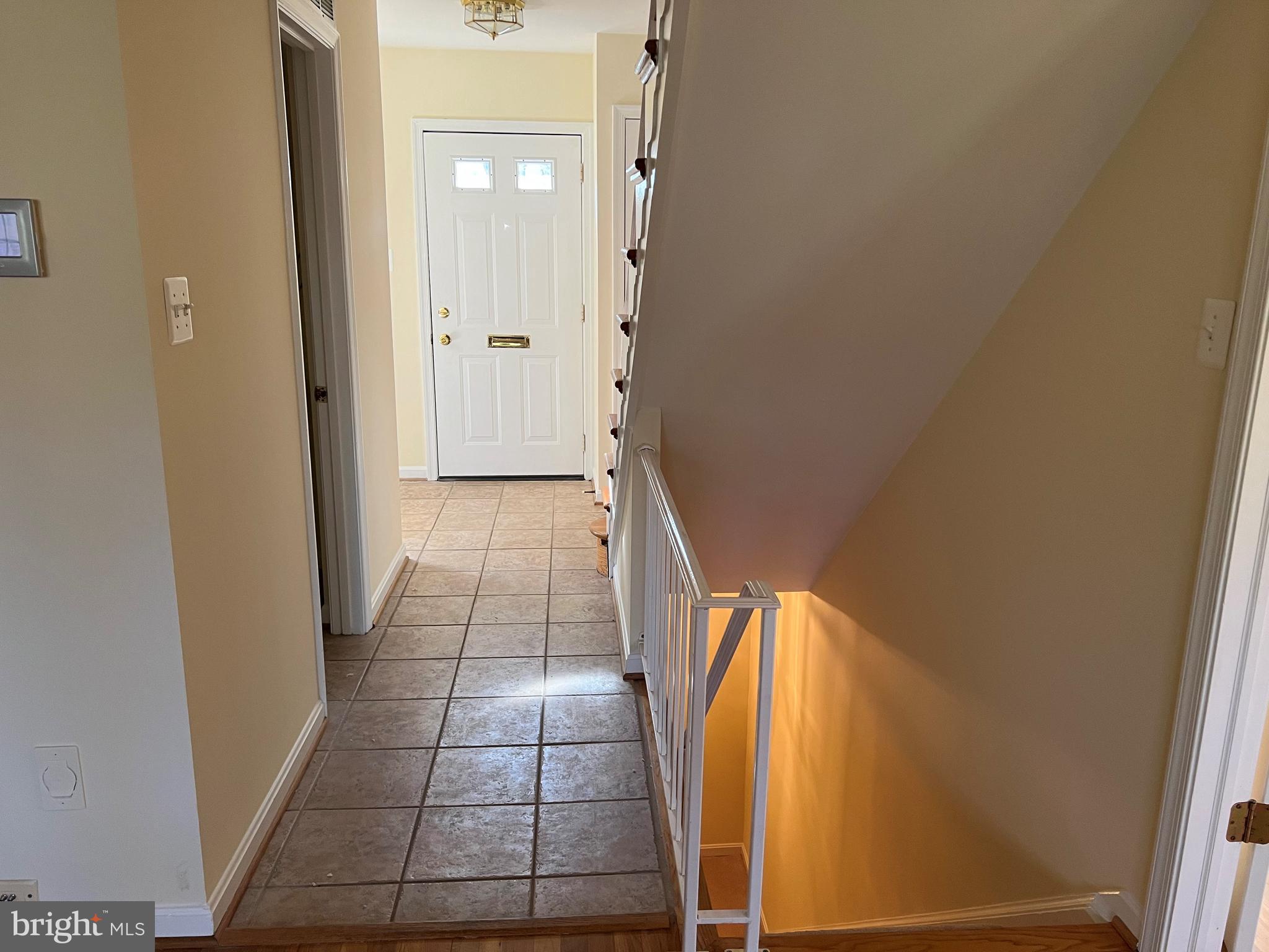 3225 DUNSTER COURT