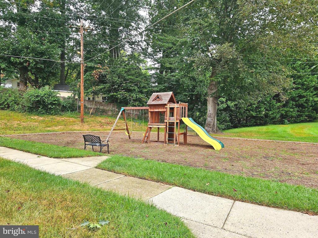 10167 FAIR WOODS DRIVE 308