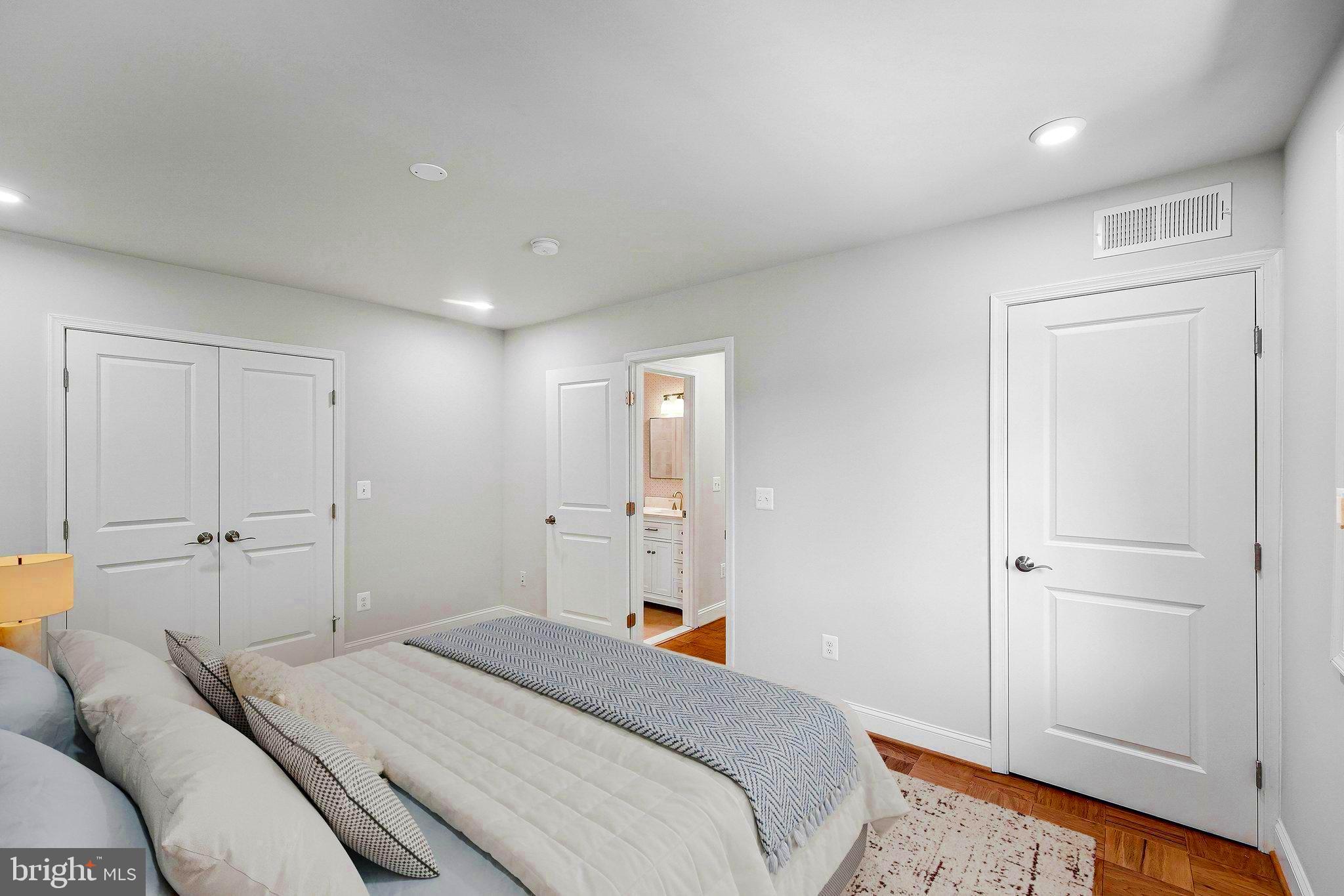 10167 FAIR WOODS DRIVE 308