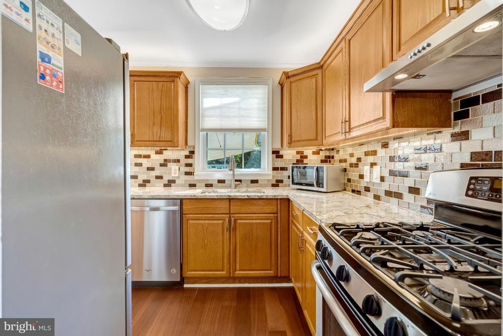 4029 WOODLAND DRIVE