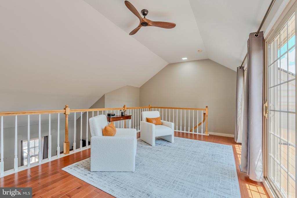 10449 BRECKINRIDGE LANE