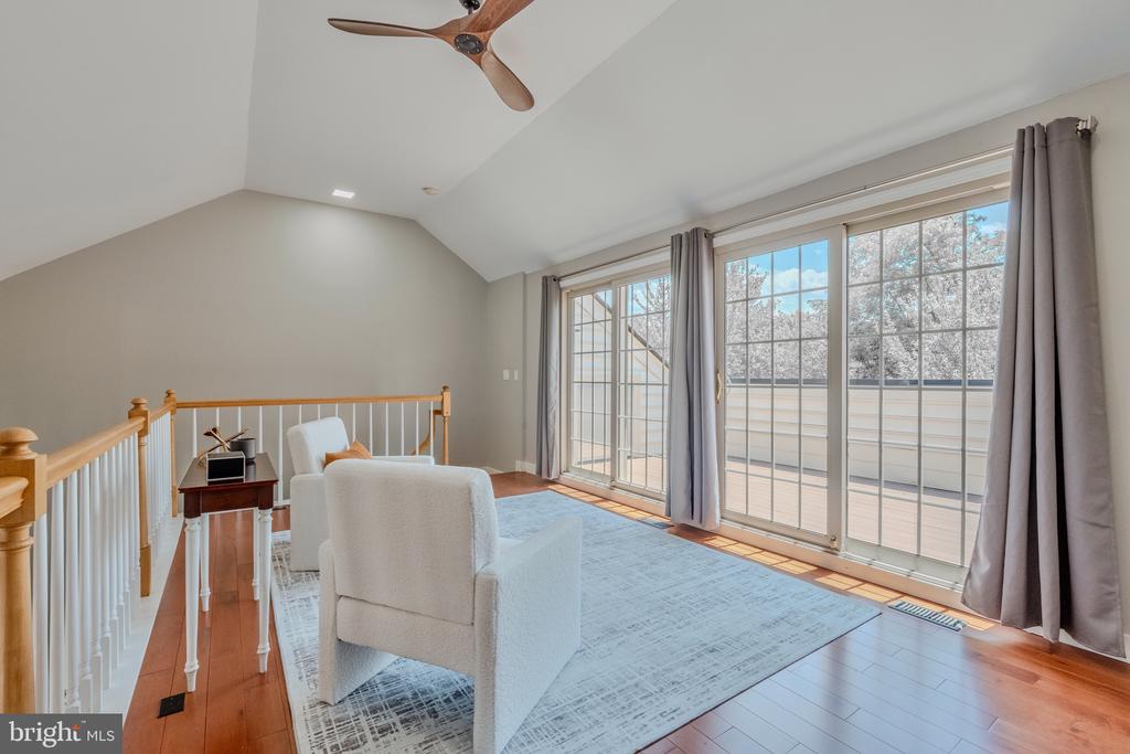 10449 BRECKINRIDGE LANE