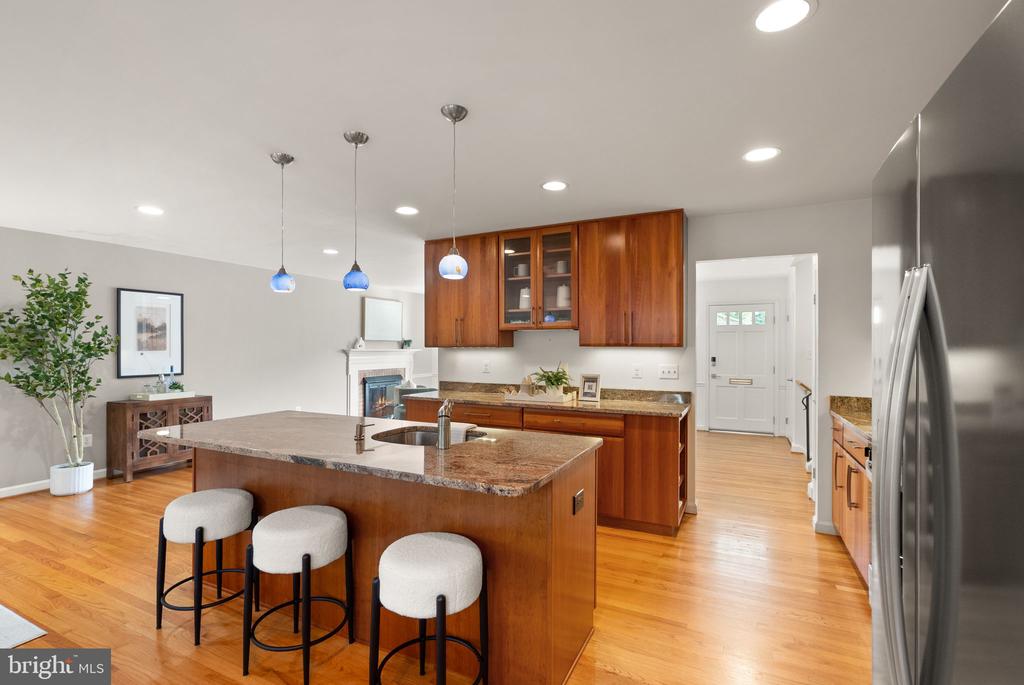 3607 COLONY ROAD