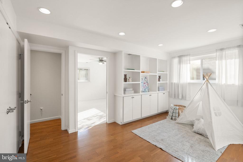 3607 COLONY ROAD