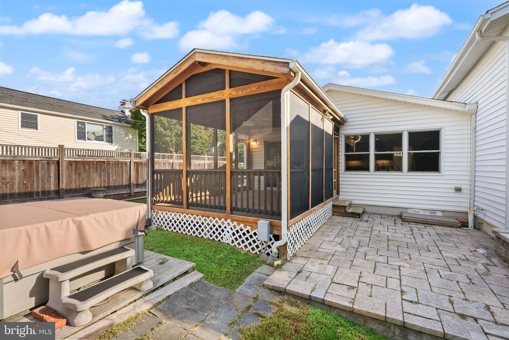 3607 COLONY ROAD
