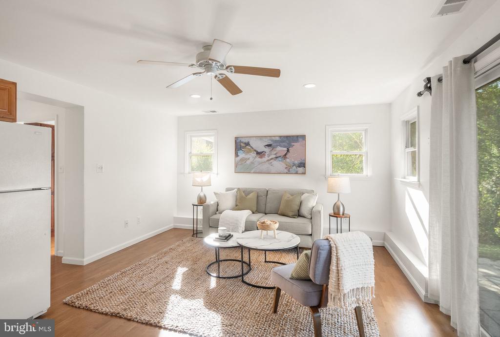 3607 COLONY ROAD