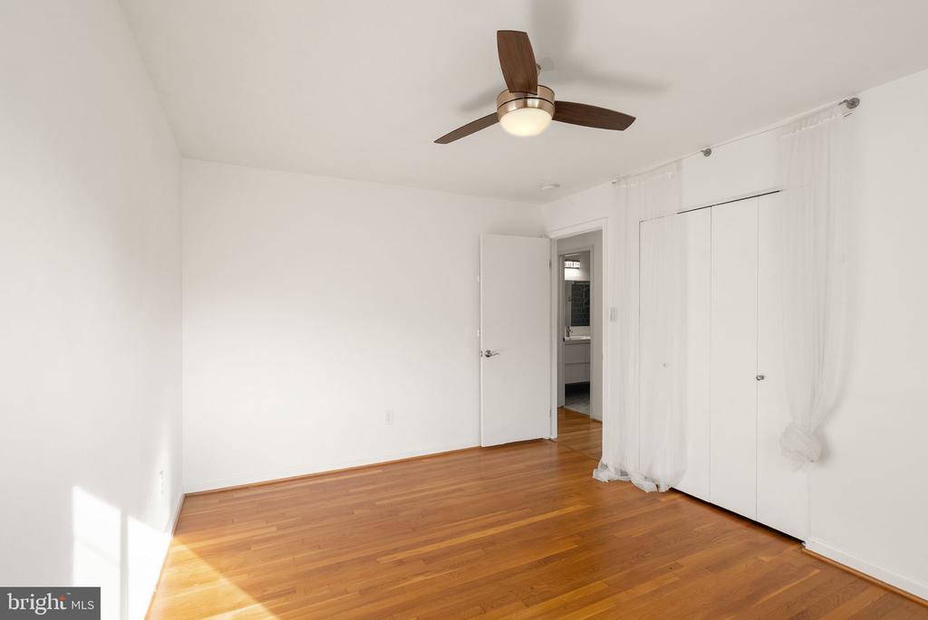 3607 COLONY ROAD