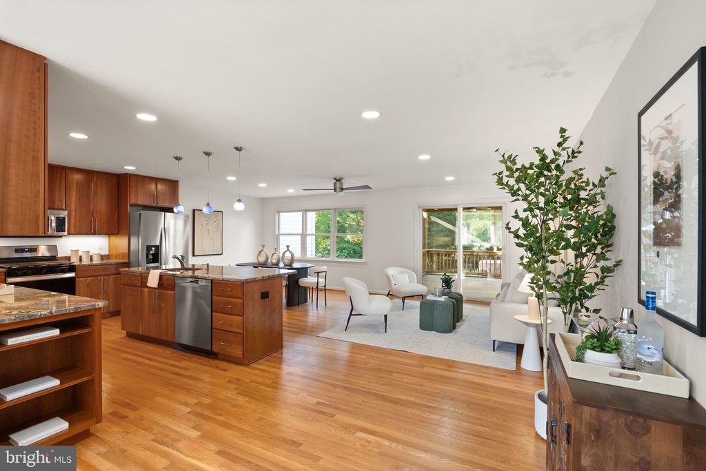 3607 COLONY ROAD